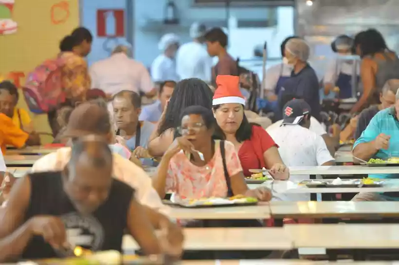 Refeição para todos: Restaurante Popular da Câmara de BH está de volta!